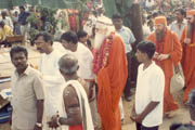 Swami ji with MPS sthapati